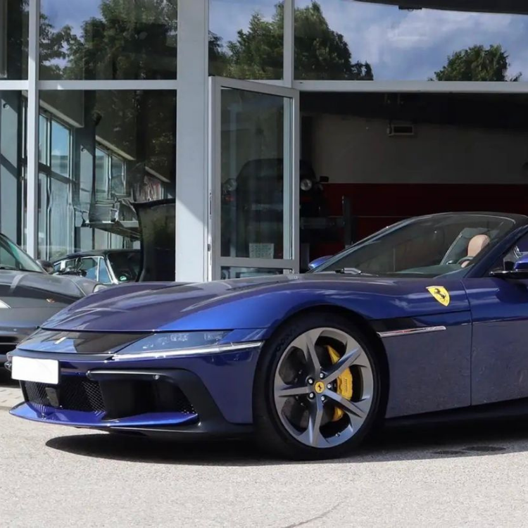 Ferrari 12Cilindri Spider