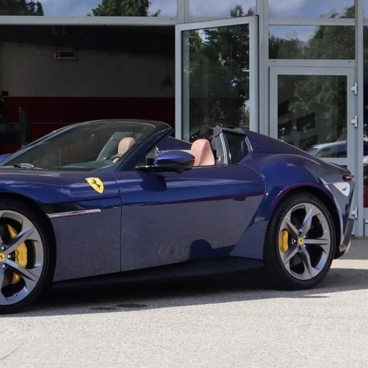 Ferrari 12Cilindri Spider