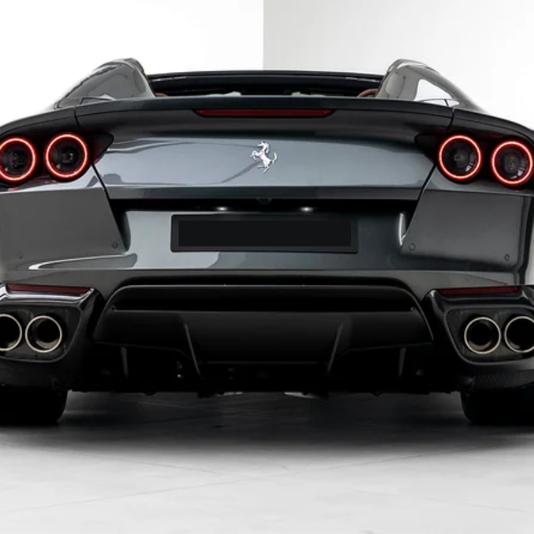 Ferrari 812 GTS 