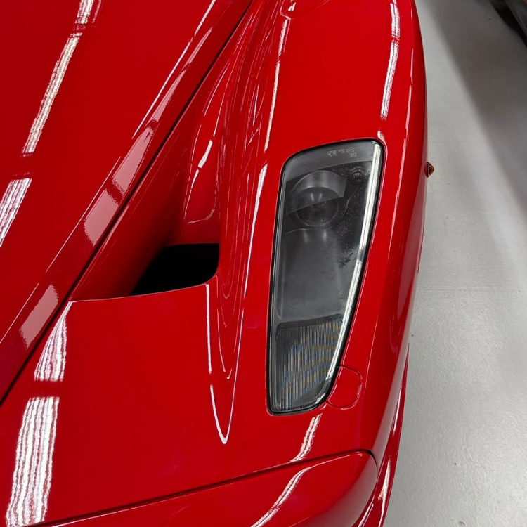 Ferrari Enzo