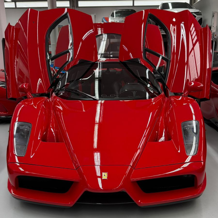 Ferrari Enzo