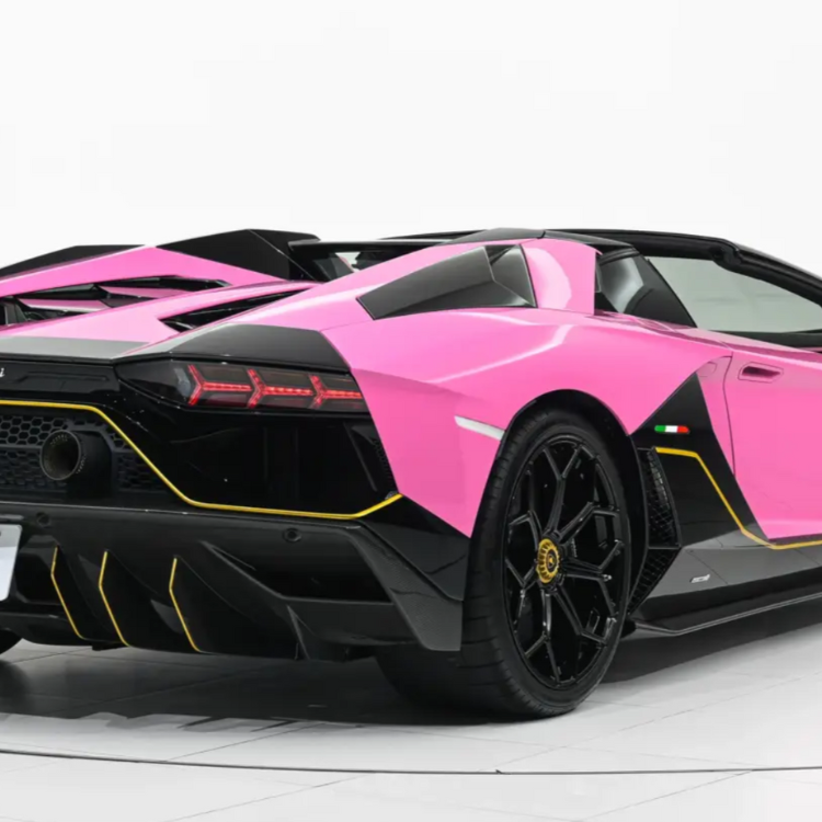 Lamborghini Aventador Ultimae Roadster