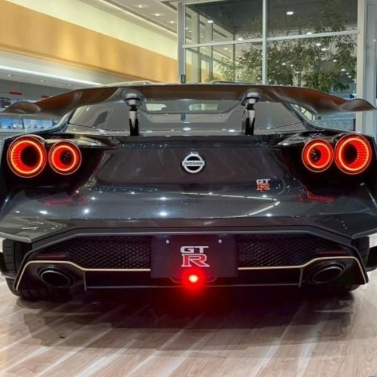 Nissan GT-R50 by Italdesign
