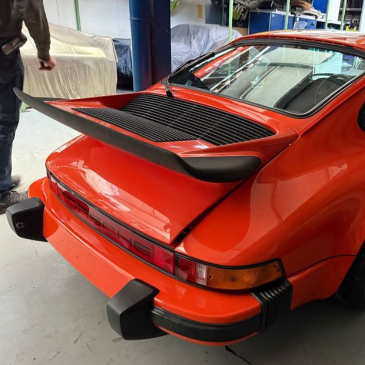 Porsche 911 2.7 RS 