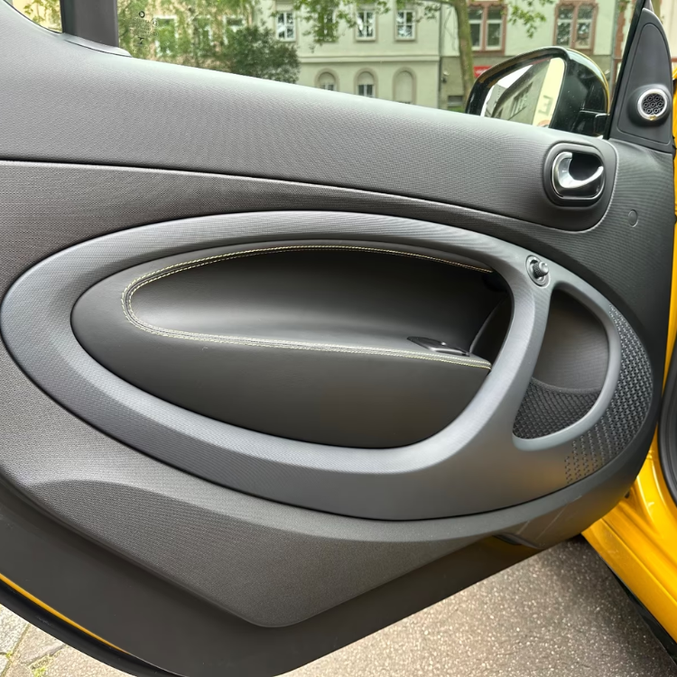 Smart EQ ForTwo Cabrio Brabus 92R