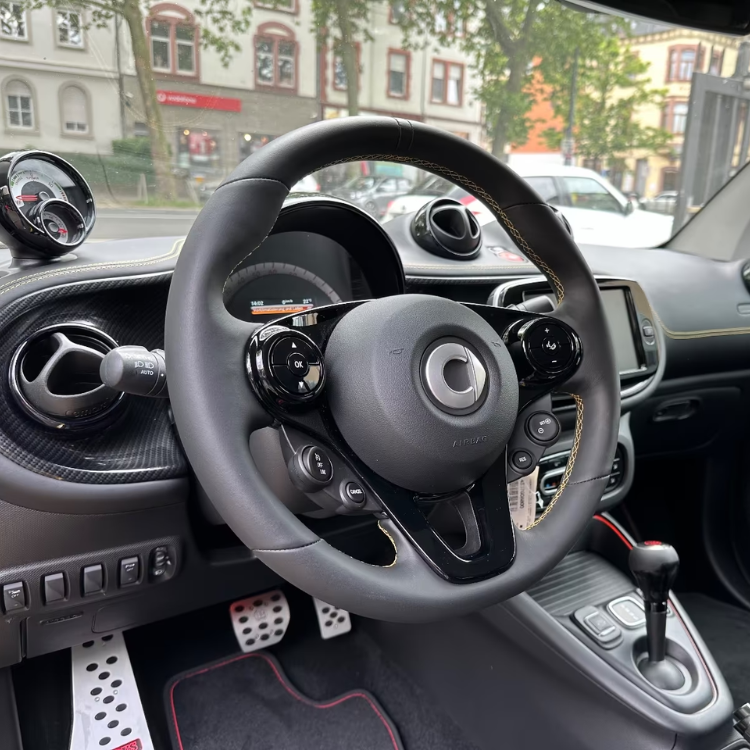 Smart EQ ForTwo Cabrio Brabus 92R
