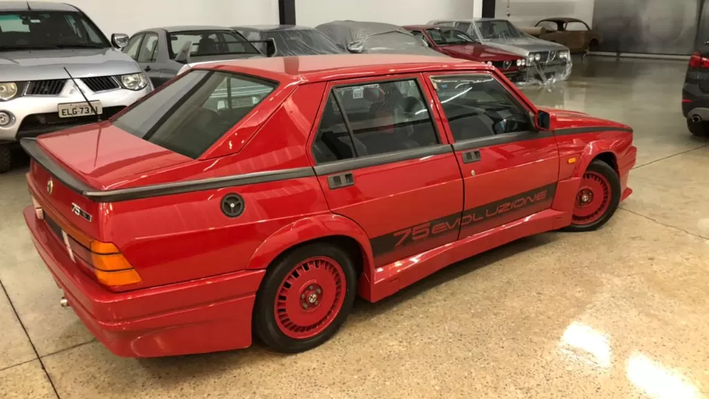 Alfa Romeo 75 Evoluzione 2