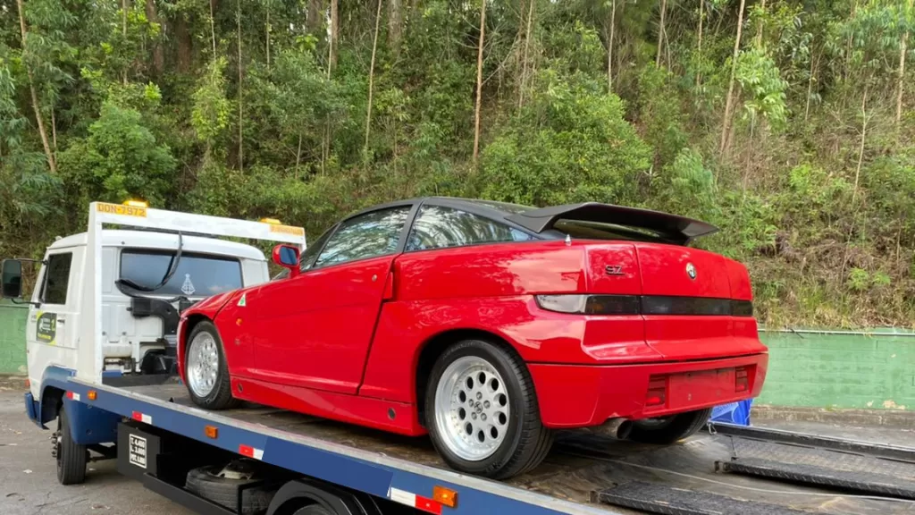 Alfa Romeo SZ 2