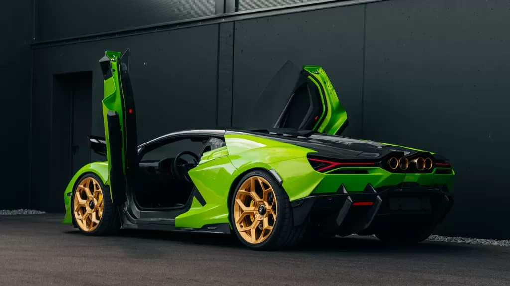 Escape Revuelto Novitec5