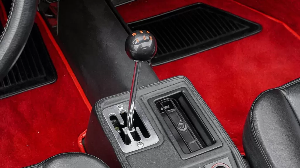 Ferrari 328 GTS A Venda6
