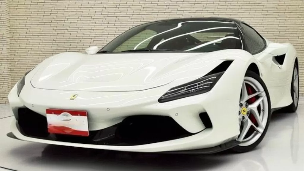 Ferrari F8 Tributo Importar1