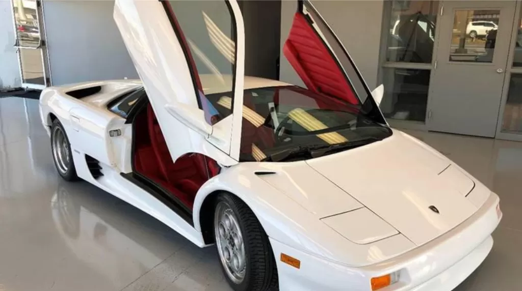 Importacao Lamborghini Diablo 1