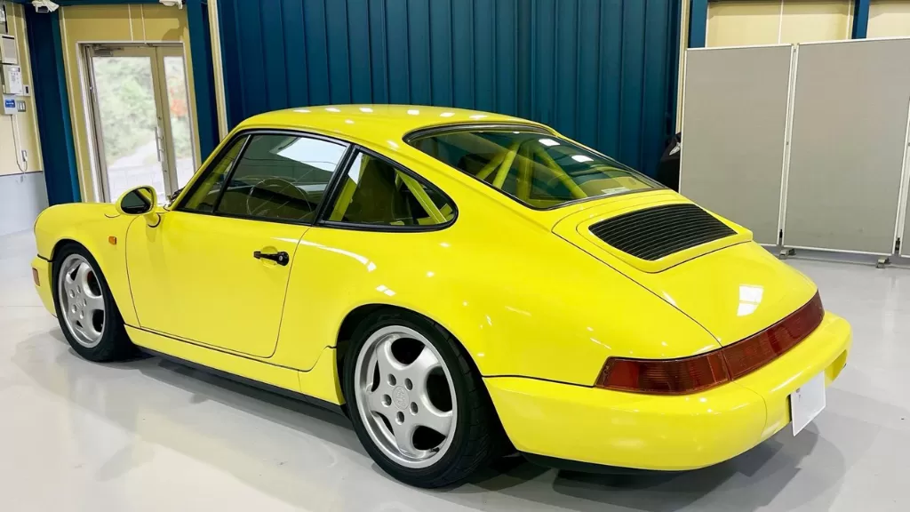 Porsche 911 Carrera 964 RS Cup3